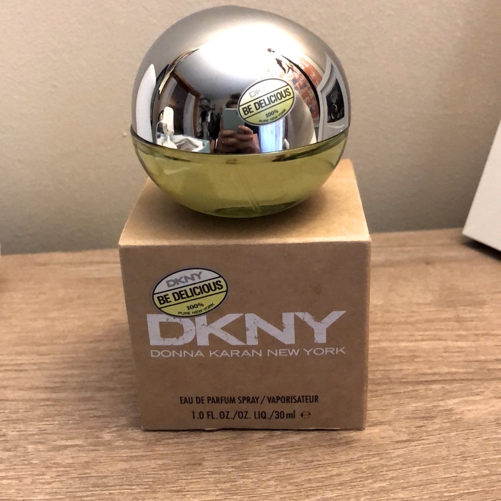 DKNY Be Delicious perfume